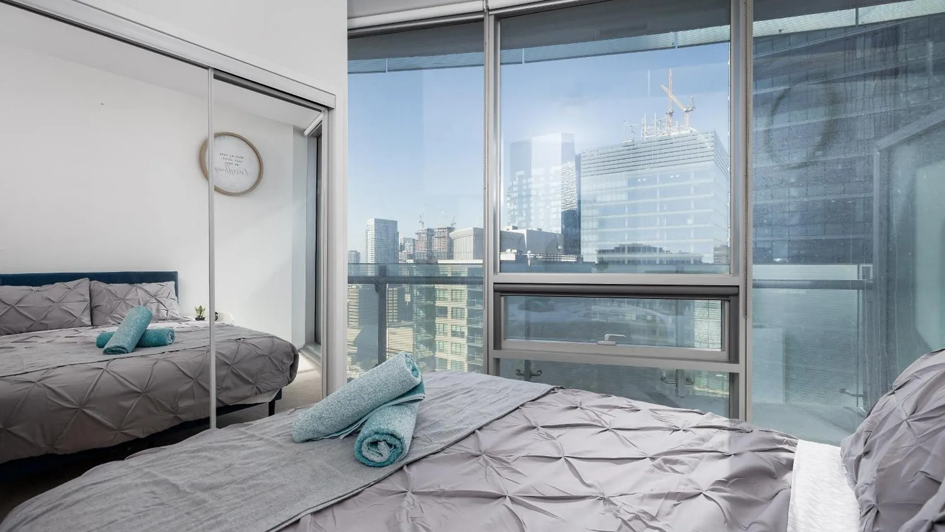 Globalstay. Amazing Downtown Apartments Toronto