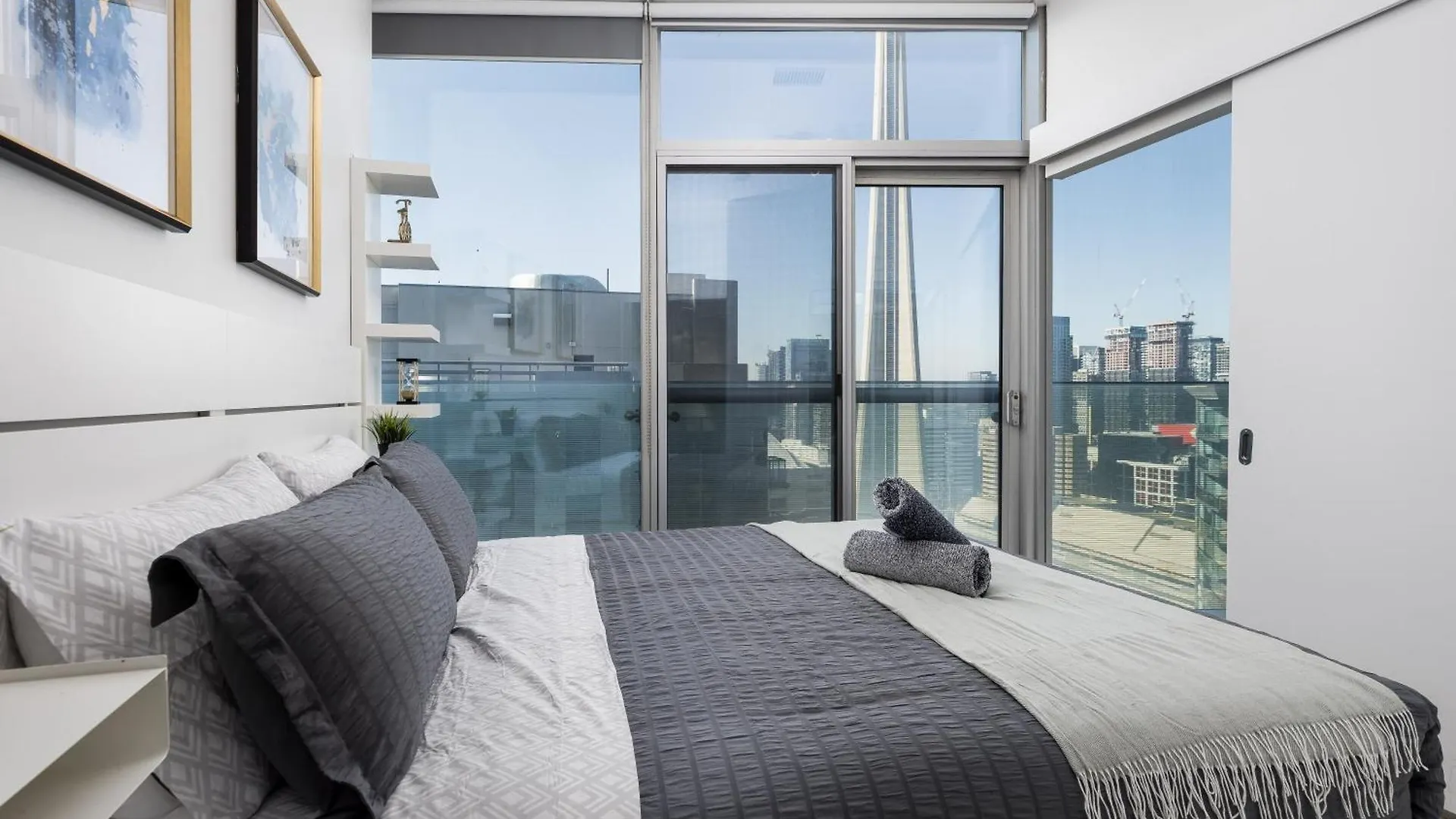 Globalstay. Amazing Downtown Apartments Toronto